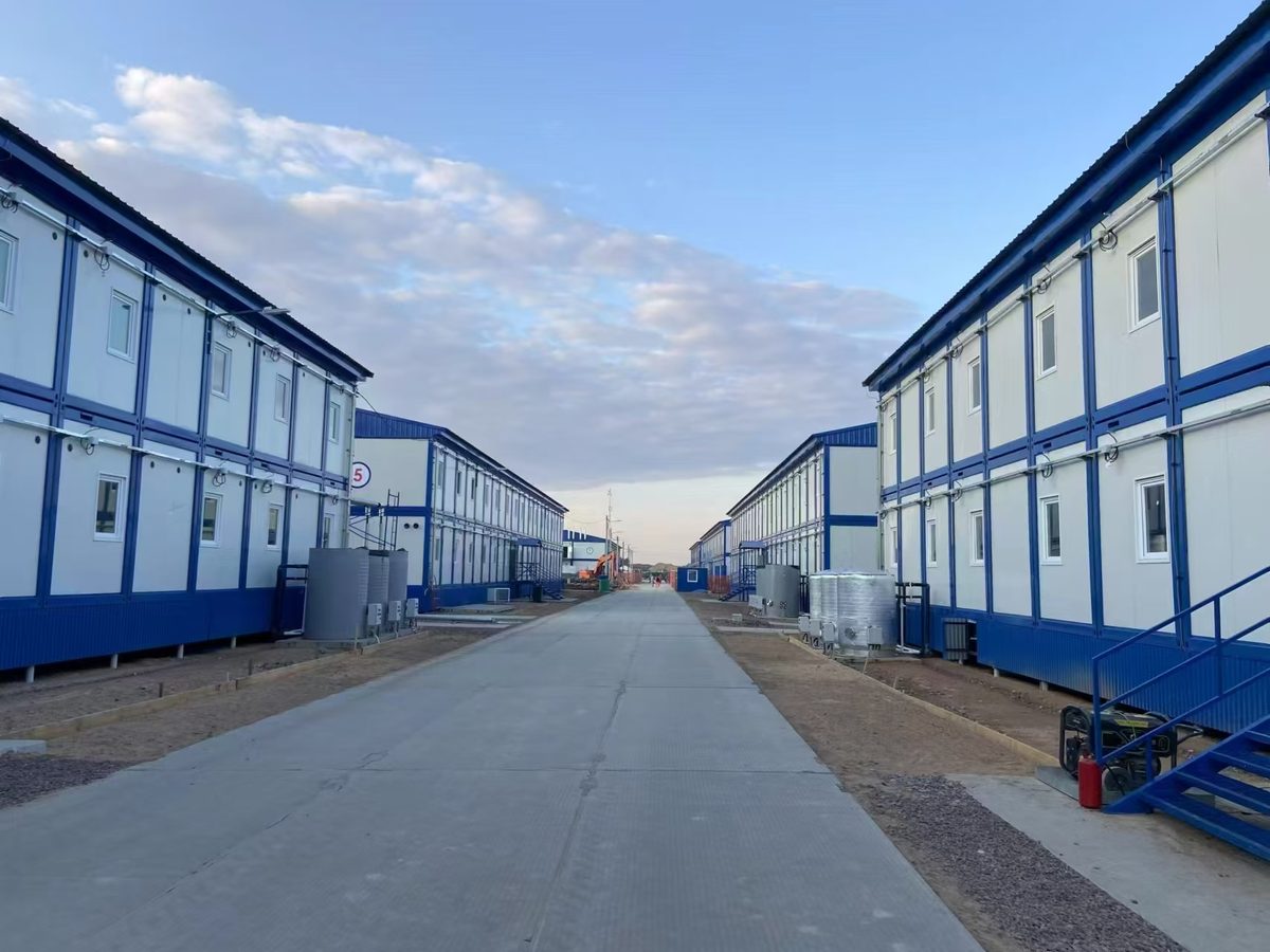 How to Deploy a Modular Workforce Accommodation CampMining & Construction